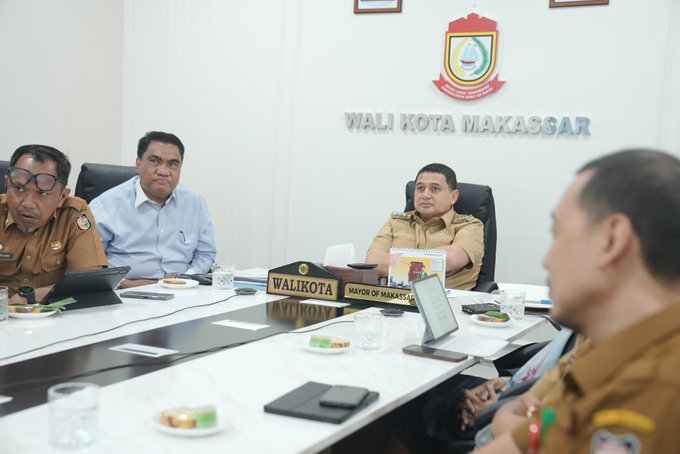 Walikota Makassar, Munafri Arifuddin mengikuti Rapat Dengar Pendapat (RDP) Komisi II DPR-RI secara virtual. (FOTO:HUMAS PEMKOT)