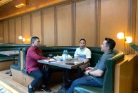 etua Umum terpilih periode 2025–2029, H. Ismail, bersama dua formatur Agus Hamid dan Arianto Najib, menggelar rapat perdana sebagai langkah awal penyusunan struktur kepengurusan baru. (FOTO:ist)