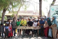 Wali Kota Makassar, Munafri Arifuddin, bersama Ketua TP PKK Kota Makassar, Ibu Melinda Aksa, melakukan kunjungan kerja ke empat pulau terluar yang masuk wilayah administrasi Kota Makassar: Pulau Langkai, Lanjukang, Lumu-Lumu, dan Bonetambu. (FOTO:ist)