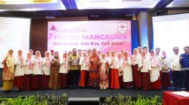 Wakil Ketua DPRD Kota Makassar, Suharmika, menghadiri acara pelantikan Ikatan Alumni (IKA) SDN Mangkura yang berlangsung di Hotel Novotel Makassar pada Sabtu (03/05/2025). 