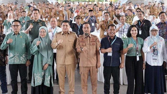 Wali Kota Makassar, Munafri Arifuddin, kembali menegaskan tekadnya untuk memperluas jangkauan pembangunan hingga ke wilayah kepulauan dalam acara Musrenbang RPJMD di Lapangan Karebosi. (FOTO:ist)